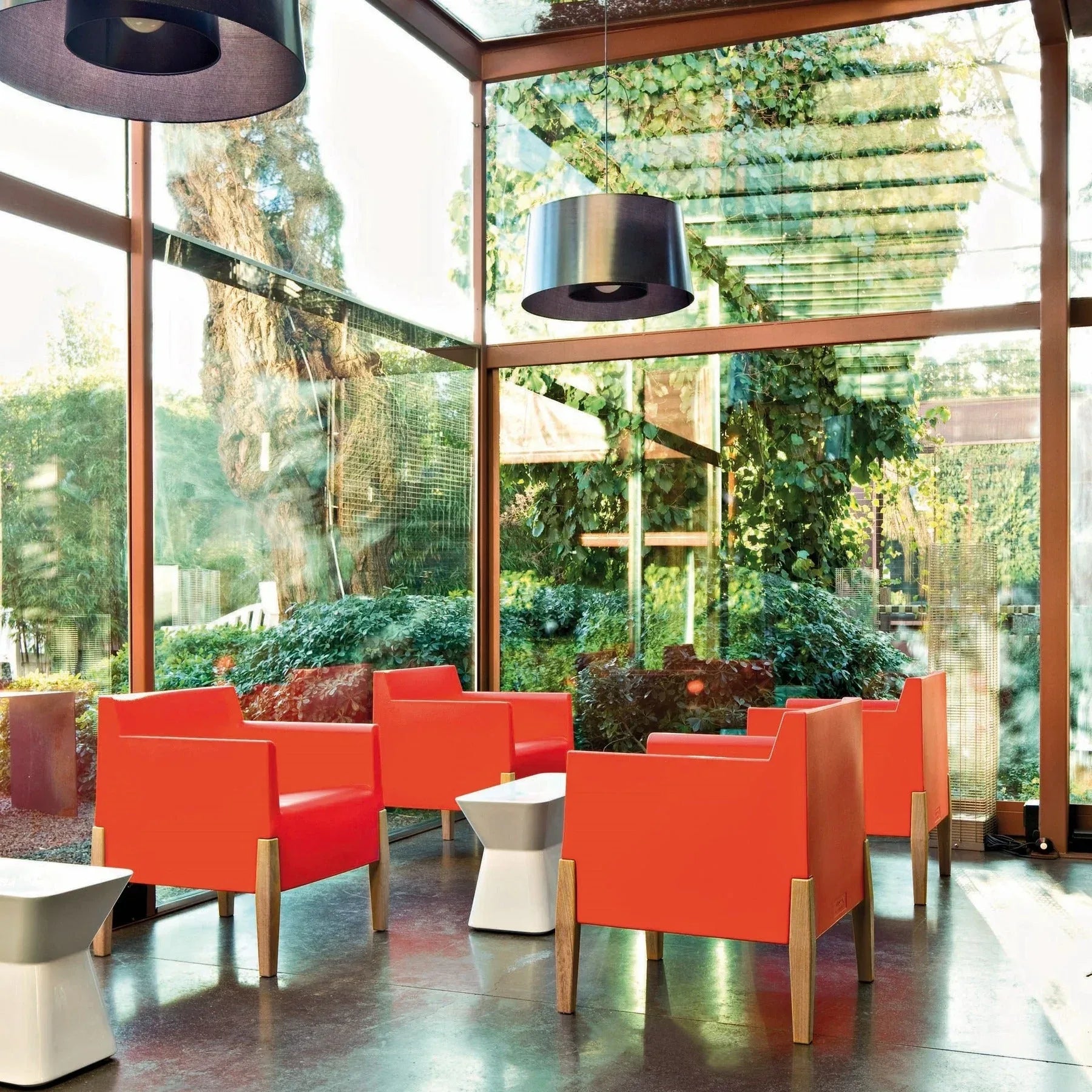 Serralunga Kubrick Sessel Anthrazit Indoor Outdoor eckig