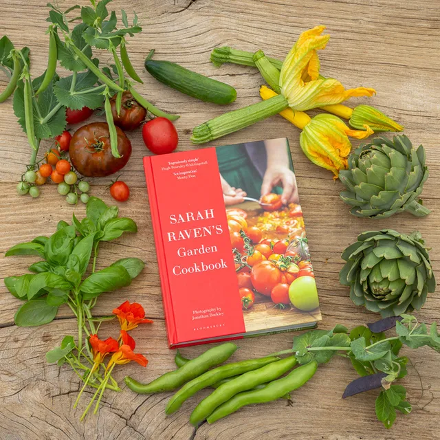Sarah Raven Garden Kochbuch signiertes Hardcover 450 Rezepte