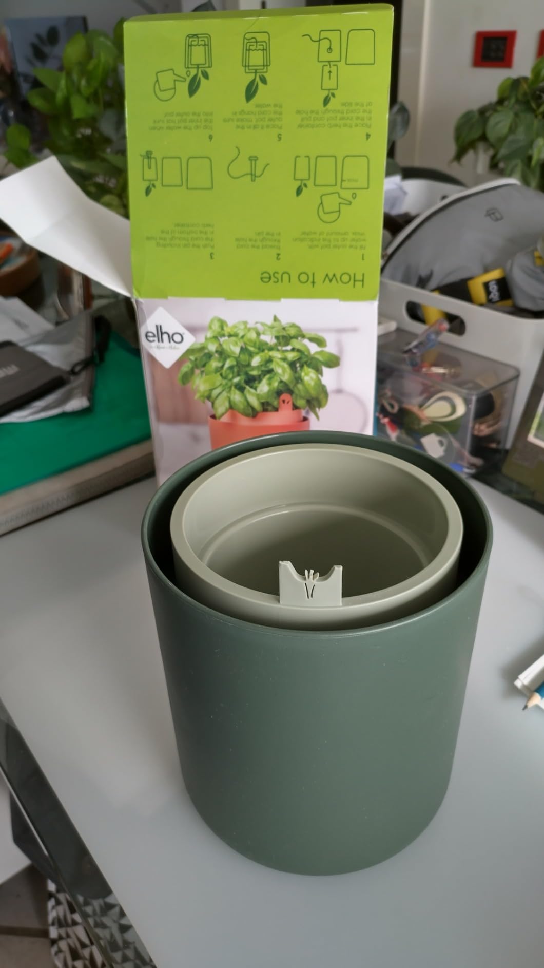 elho Bouncy Basil Pflanzentopf Leaf Green 16,5 cm selbstbewässernd