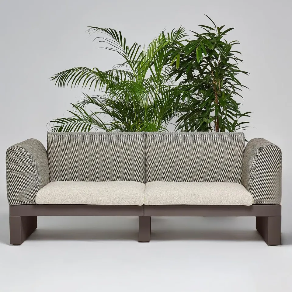 Serralunga Riviera Sofa 2-Sitzer Castoro mit Armlehne