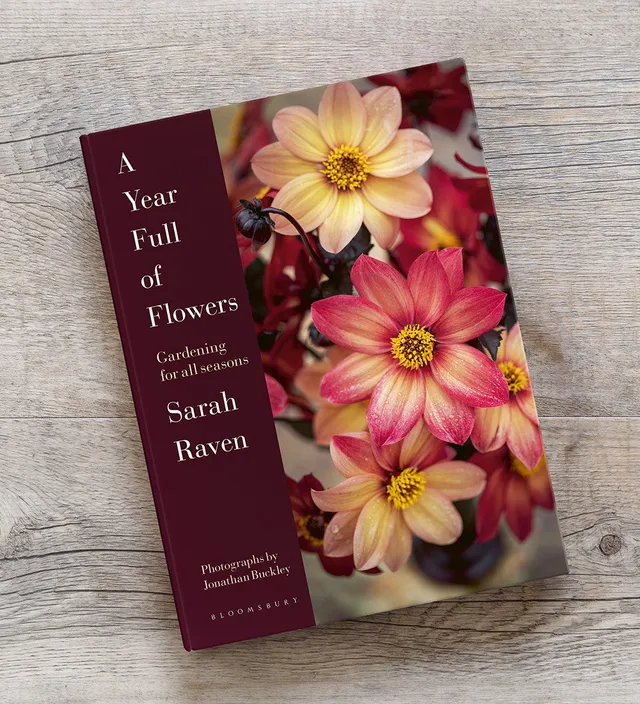 Sarah Raven A Year Full of Flowers Gartenbuch signiert Blumen