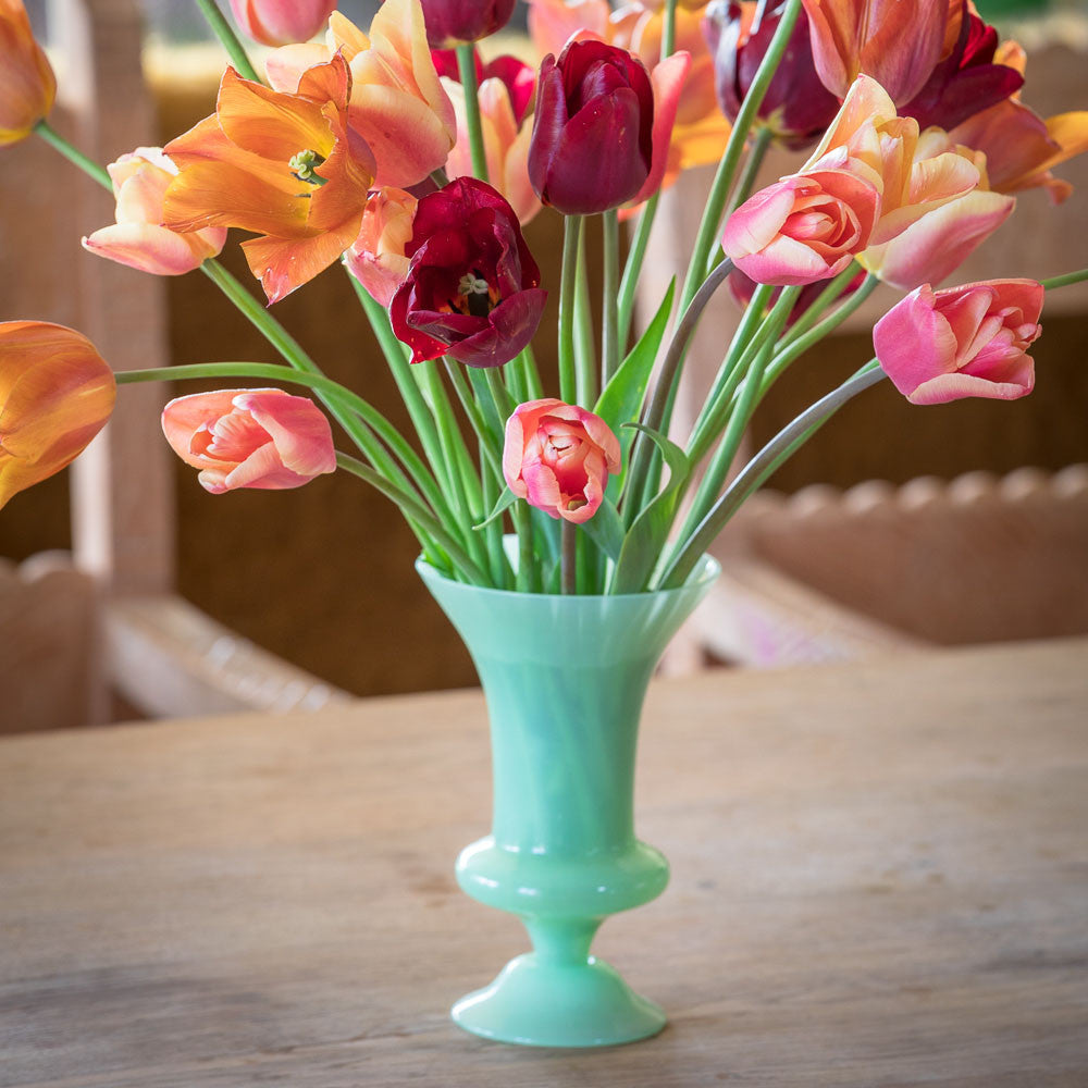 Sarah Raven Favourite Jade Vase Glasvase Mittel grün opak