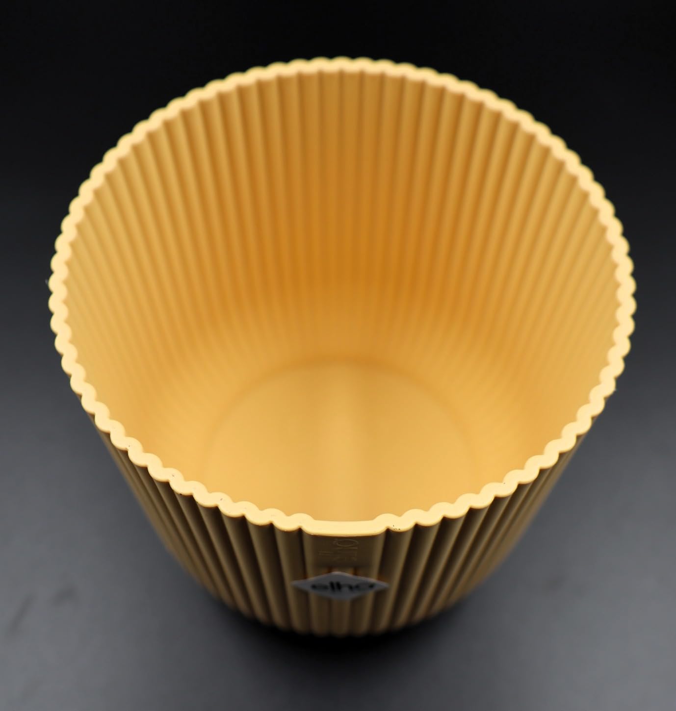 elho Vibes Blumentopf Mini 7cm buttergelb rund für innen