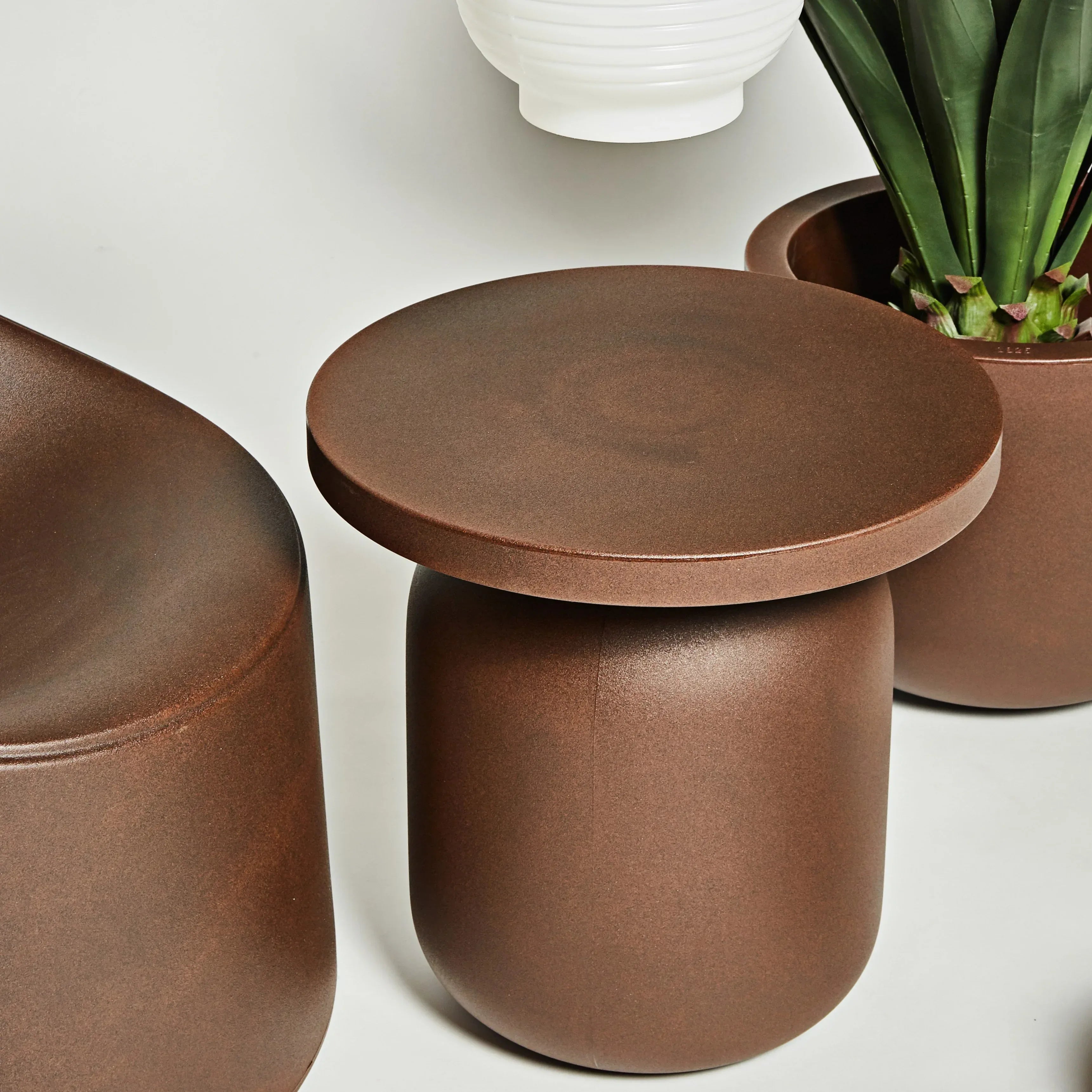 Serralunga Juju Tisch Corten Rund Outdoor Hocker