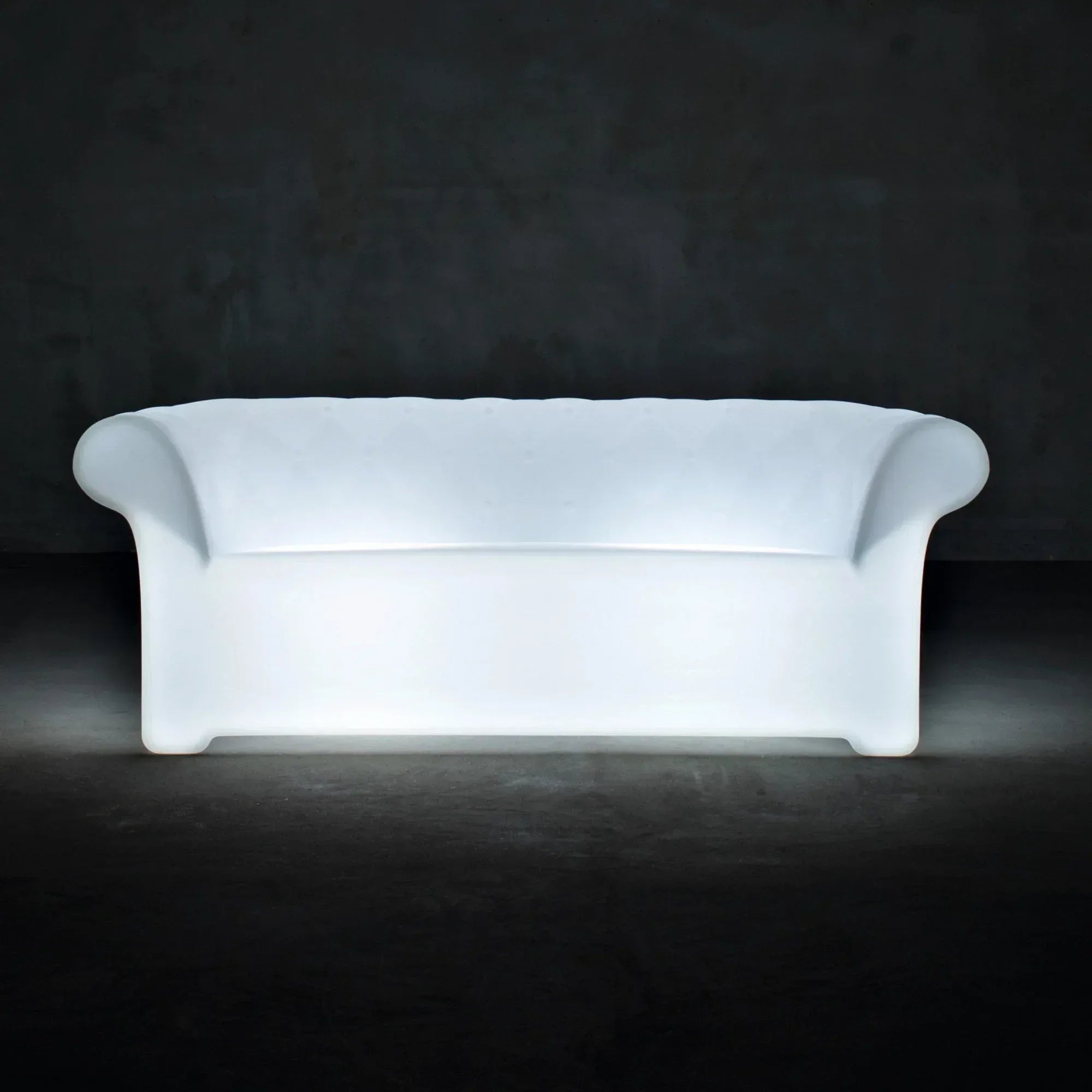Serralunga Sirchester Sofa mit Licht Weiß LED Outdoor