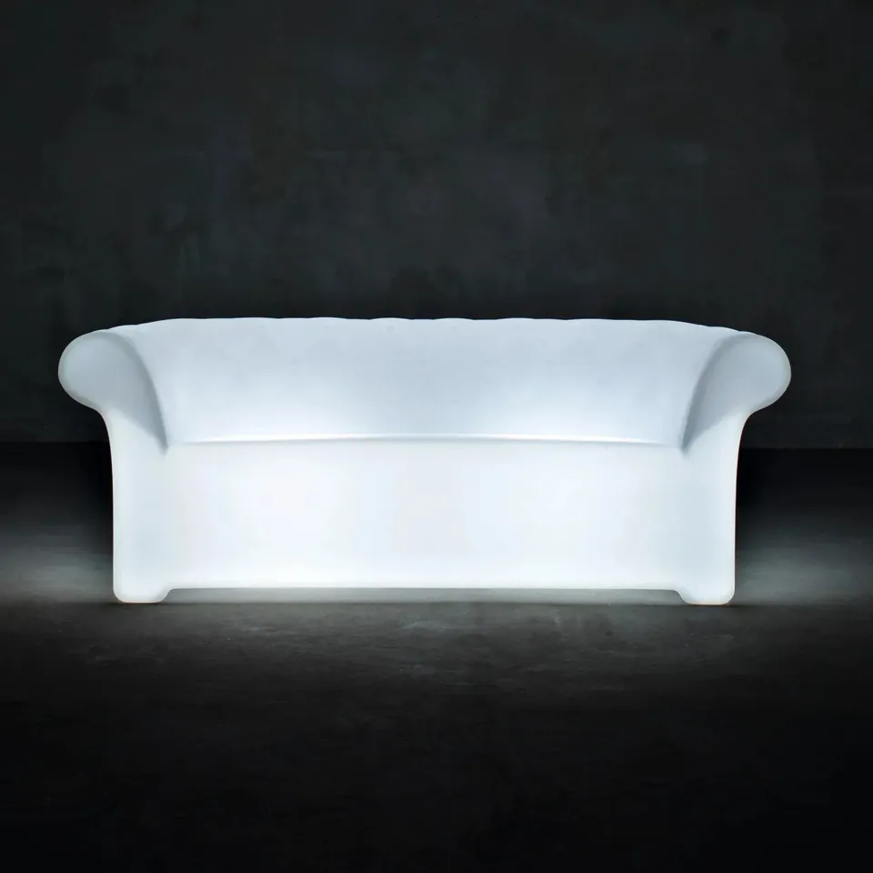 Serralunga Sirchester Sofa mit Licht Weiß LED Outdoor