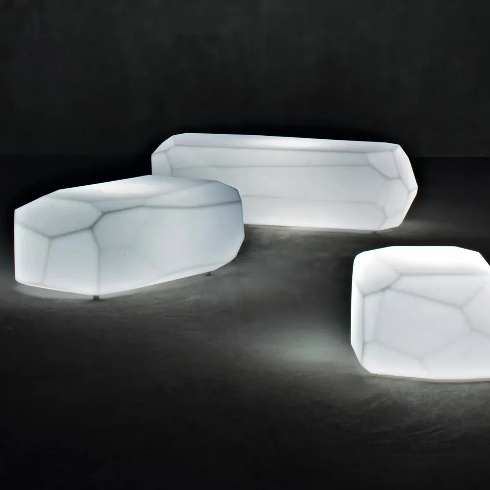 Serralunga Meteor Leuchttisch Neutral 57x50x30 RGB kabellos