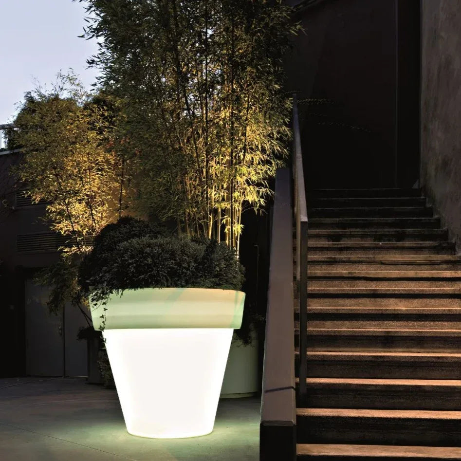 Serralunga Vas-One VASONE/LR-NT Pflanztopf mit Licht RGB